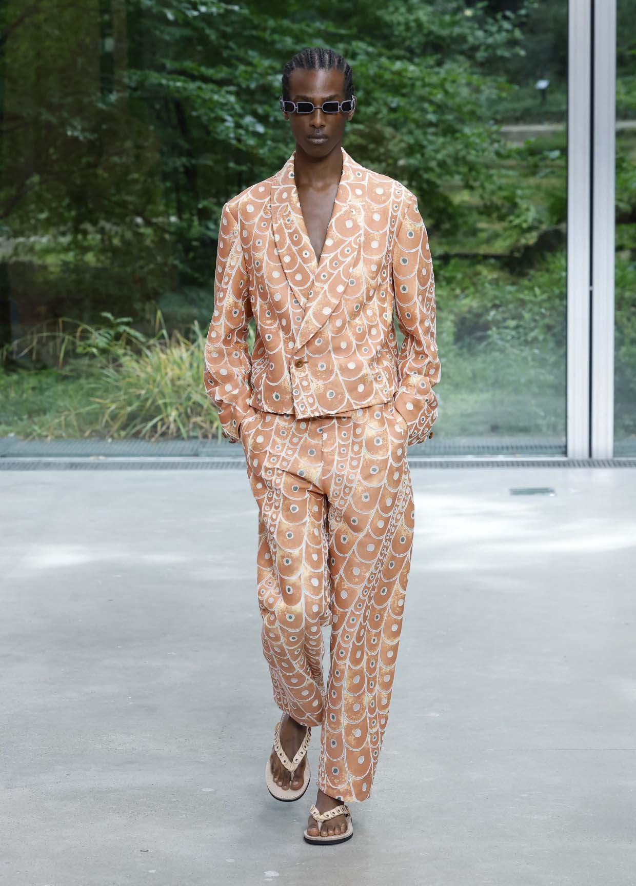 IM MEN コレクション SPRING SUMMER 2026 RUNWAY LOOKS – isseymiyake.com