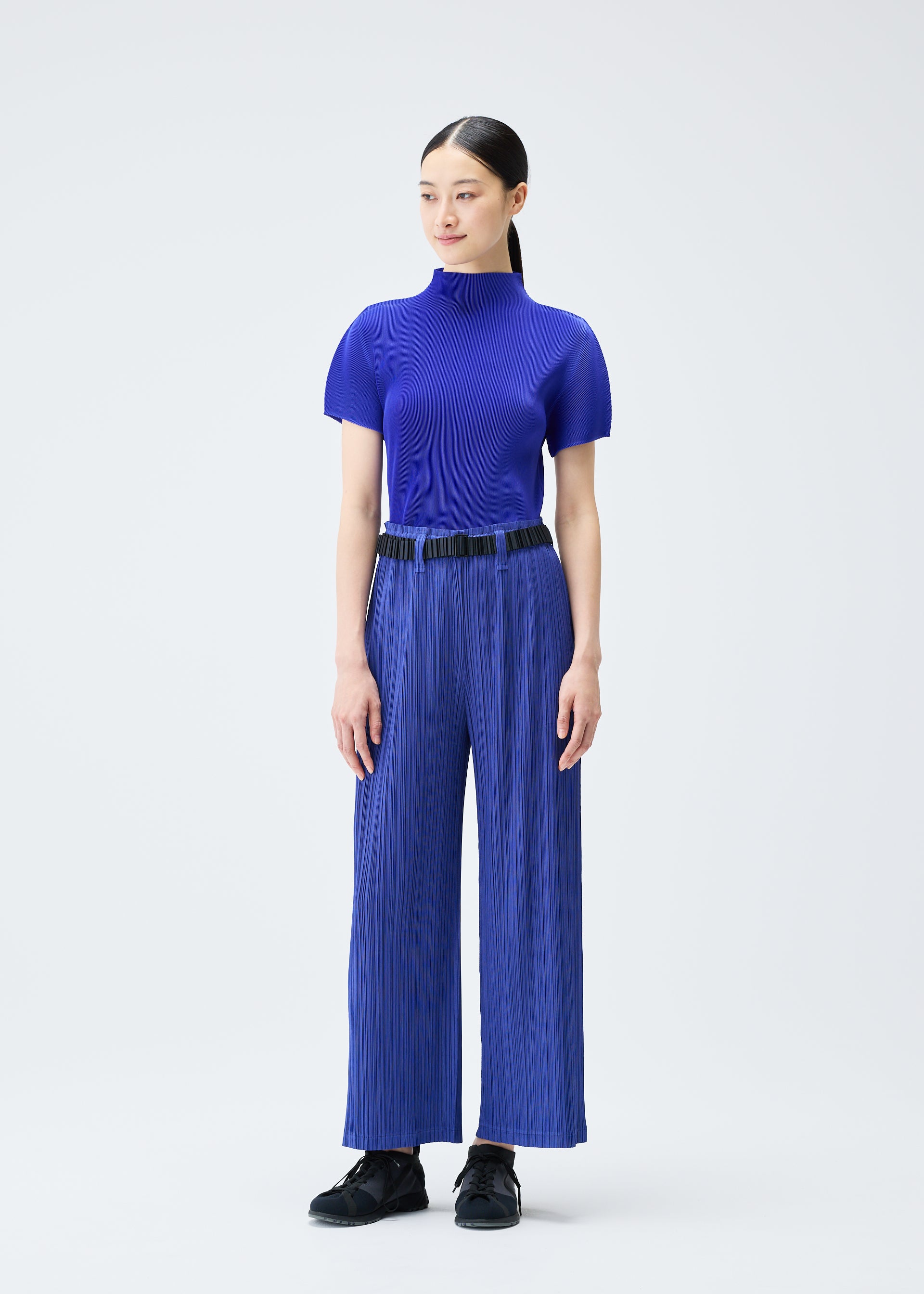PLEATS BELT – isseymiyake.com