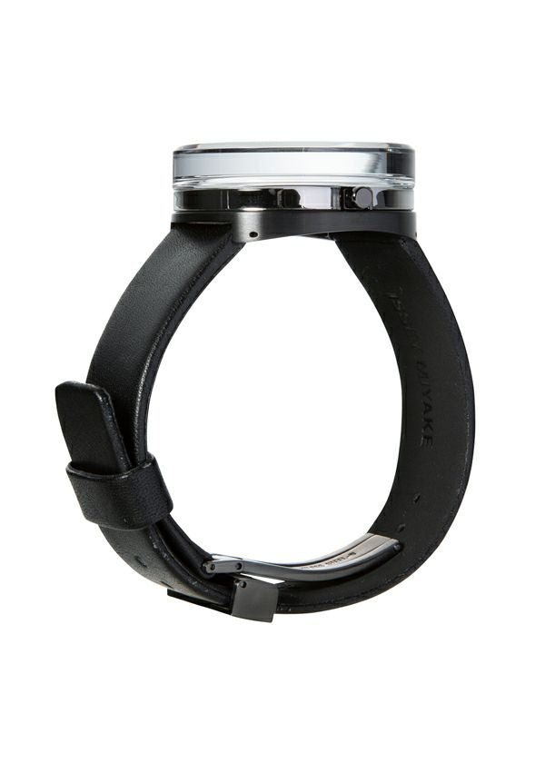 Glass Watch Designed by Tokujin Yoshioka – isseymiyake.com