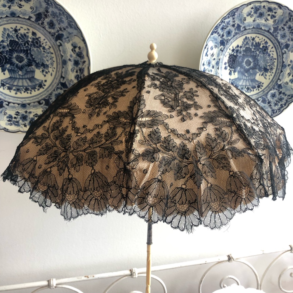 フランスアンティーク・シャンティレースのパラソル
