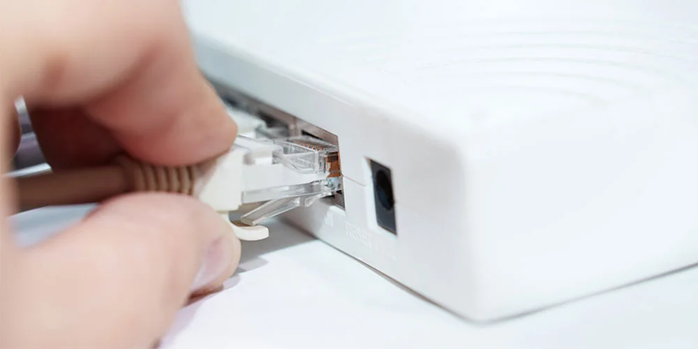 モデムとは？ルーター・ONUとの違いと接続方法・Wi-Fiの選び方について