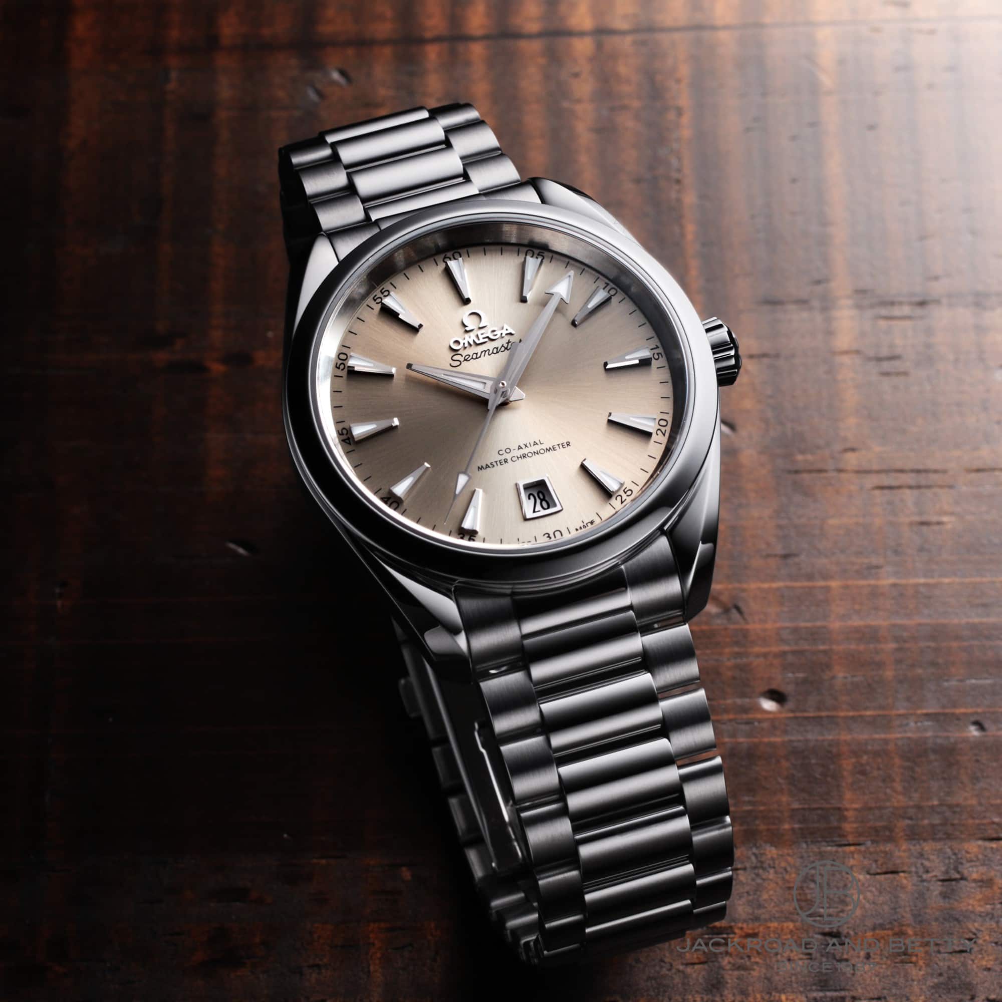 シーマスター アクアテラ シェード コーアクシャル マスター クロノ