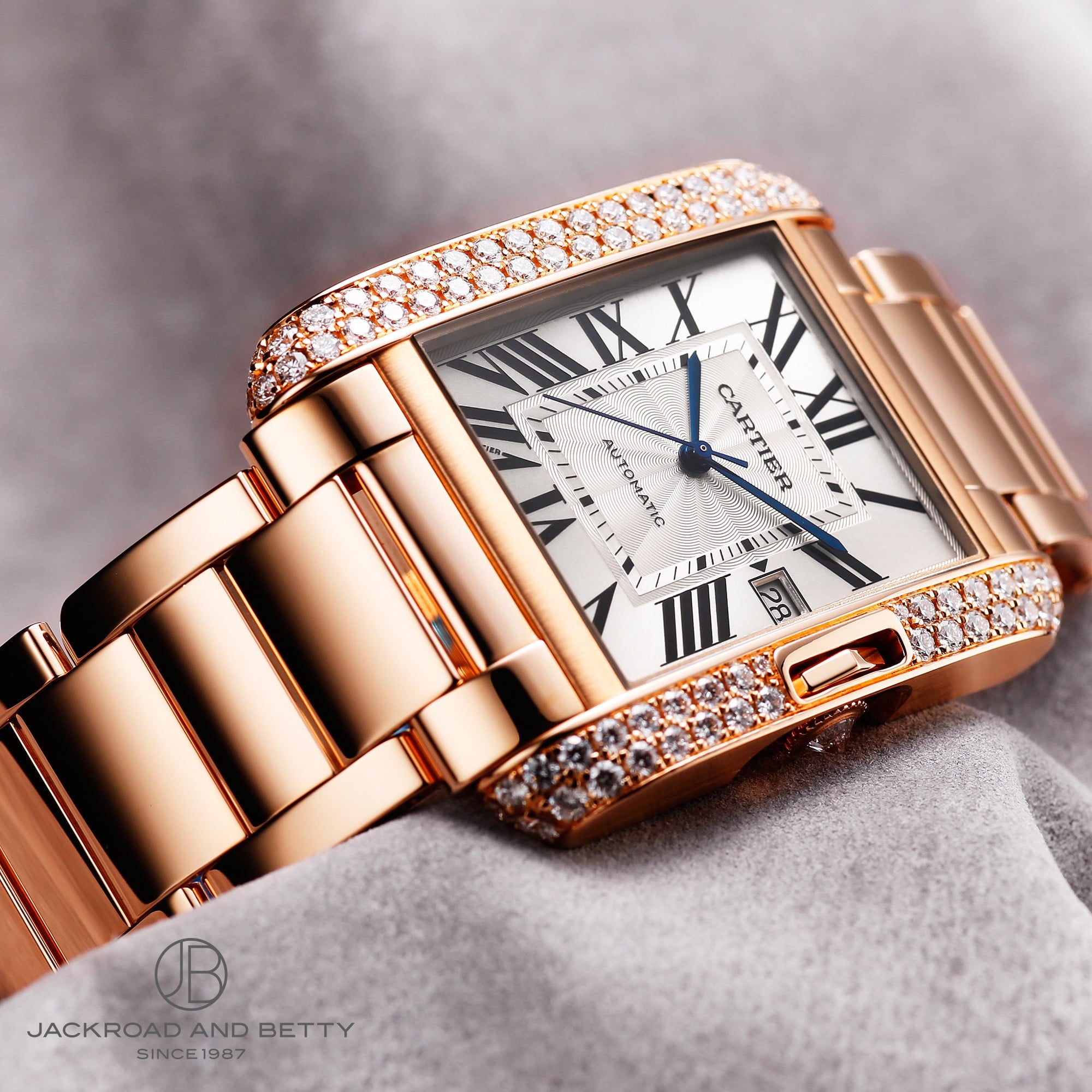 タンク アングレーズ XL[WT100004] Tank Anglaise XL | カルティエ