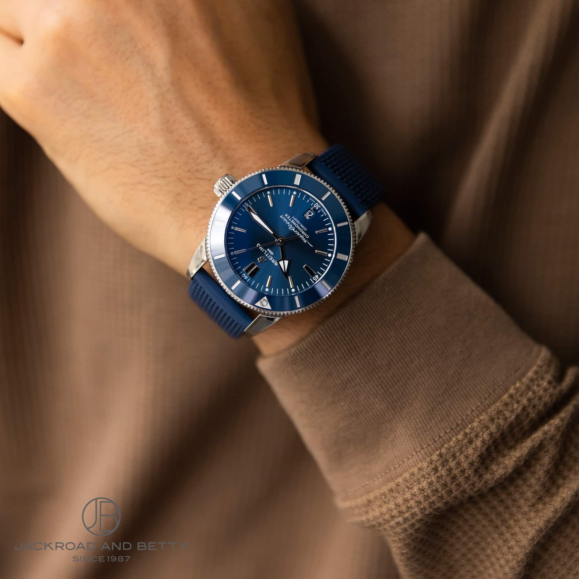 ブライトリング ラバーベルトのススメ！～アクティブなライフスタイル