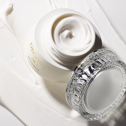 AQ ミリオリティ リペア クレンジングクリーム n 150g｜JAL公式免税店