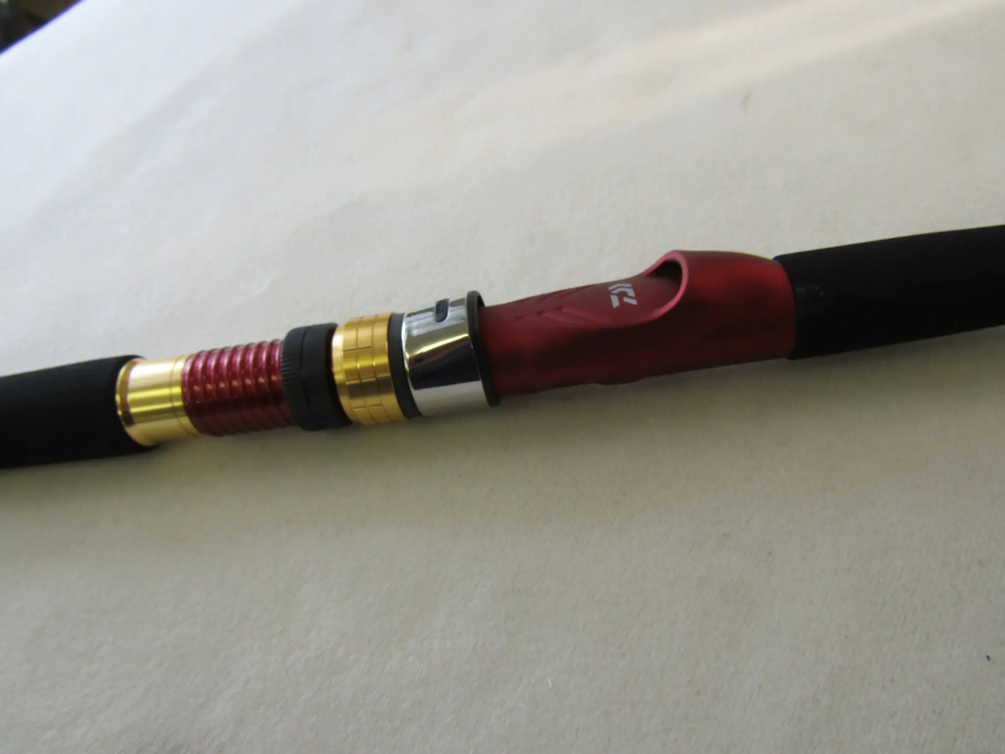 アナリスター真鯛300 - 22,400円 : 海釣り、船釣り専門店の沖三昧