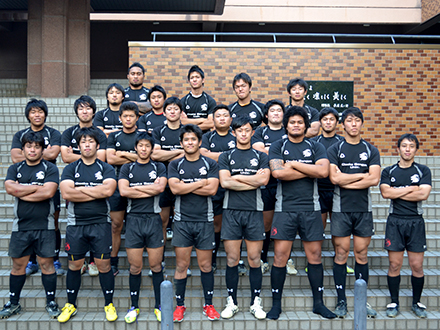 本学卒業生でラグビー部OBのレバ・フィフィタ選手がラグビーワールド