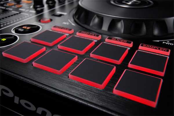 DDJ-RB！Pioneer DJの人気No.1DJコントローラー！安くても機能は