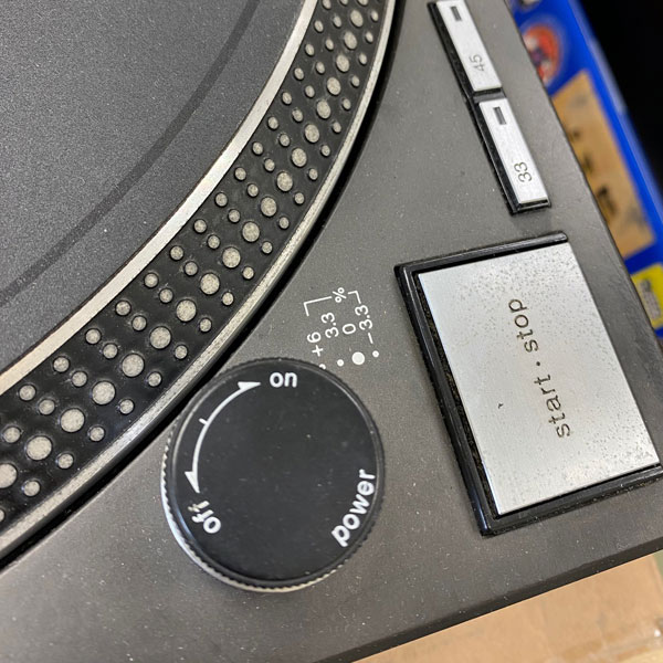 ☆さらに値下げ！爆安！【中古品】Technics/ターンテーブル/SL-1200