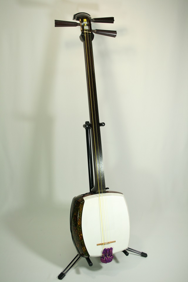 g*i様 三味線一式（中古品） 中古＊民謡三味線 01（紅木・金溝