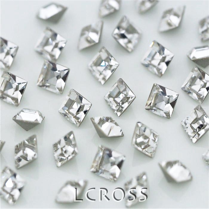 4428 クリスタル 3mm [4428-cry-3] - 194円 : ラインストーンや