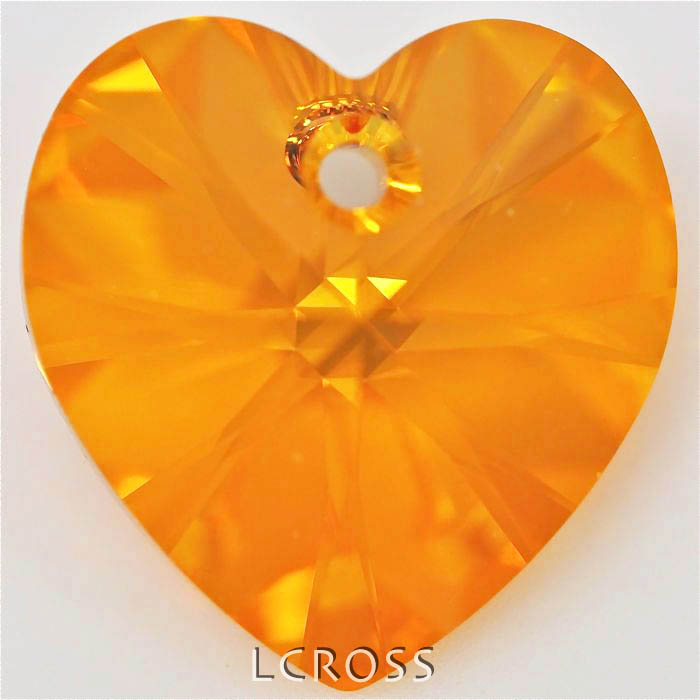 6228 クリスタルアストラルピンク 14.4×14mm（ハートペンダント