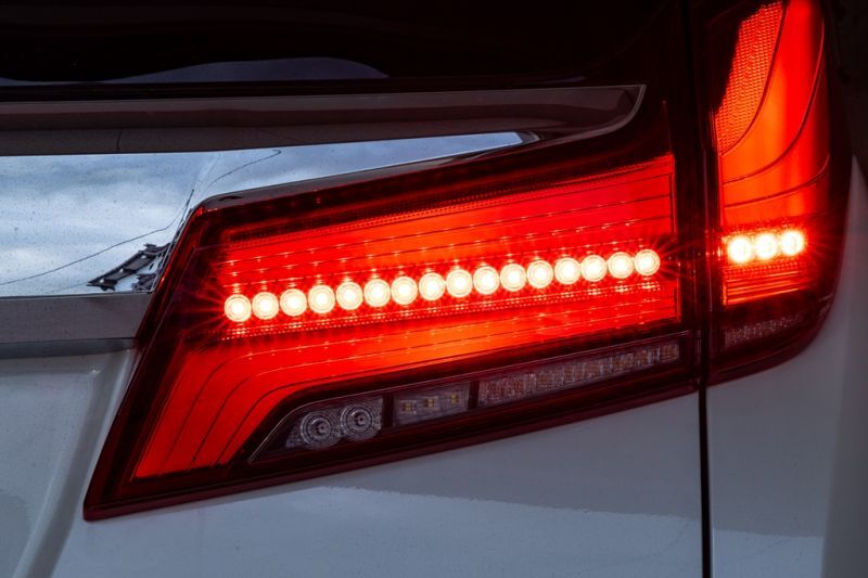 30系アルファード後期 テールランプ ブレーキ延長加工 - LEDMATICS