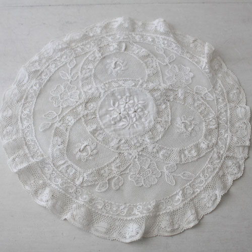 Le grand tresor(ル・グラン・トレゾワ) / アンティークレースドイリー