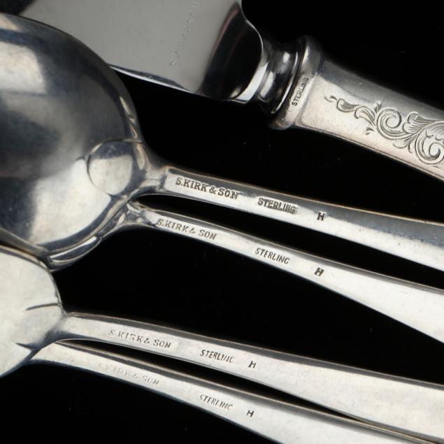 An S Kirk & Son Old Maryland Sterling Silver Flatware Service (Lot
