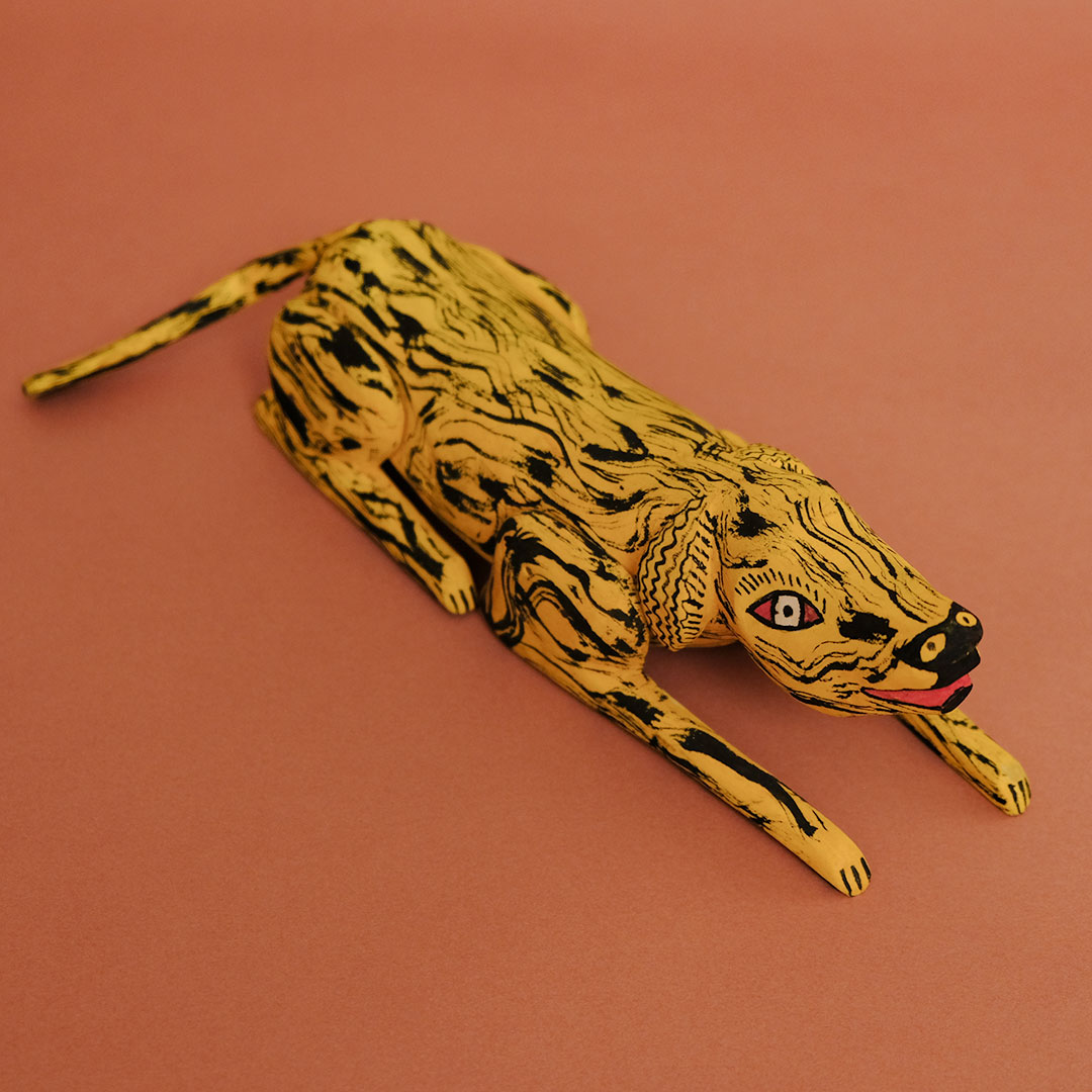 犬（ウッドカービング）- LABRAVA [メキシコ 民芸 フォークアート 雑貨]