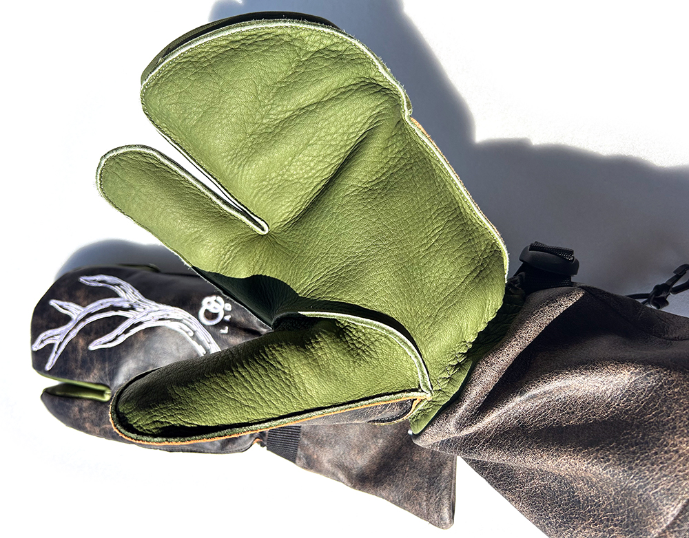 □ HIMARAK □ LADE Limited - TRIGGER MITTEN OUTSTITCH over cuff