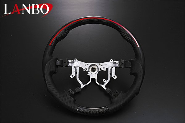 アベニューAvenue ステアリング　ハイエース200系 アベニューAvenue ステアリング ハイエース200系 TOYOTA > ハイエース