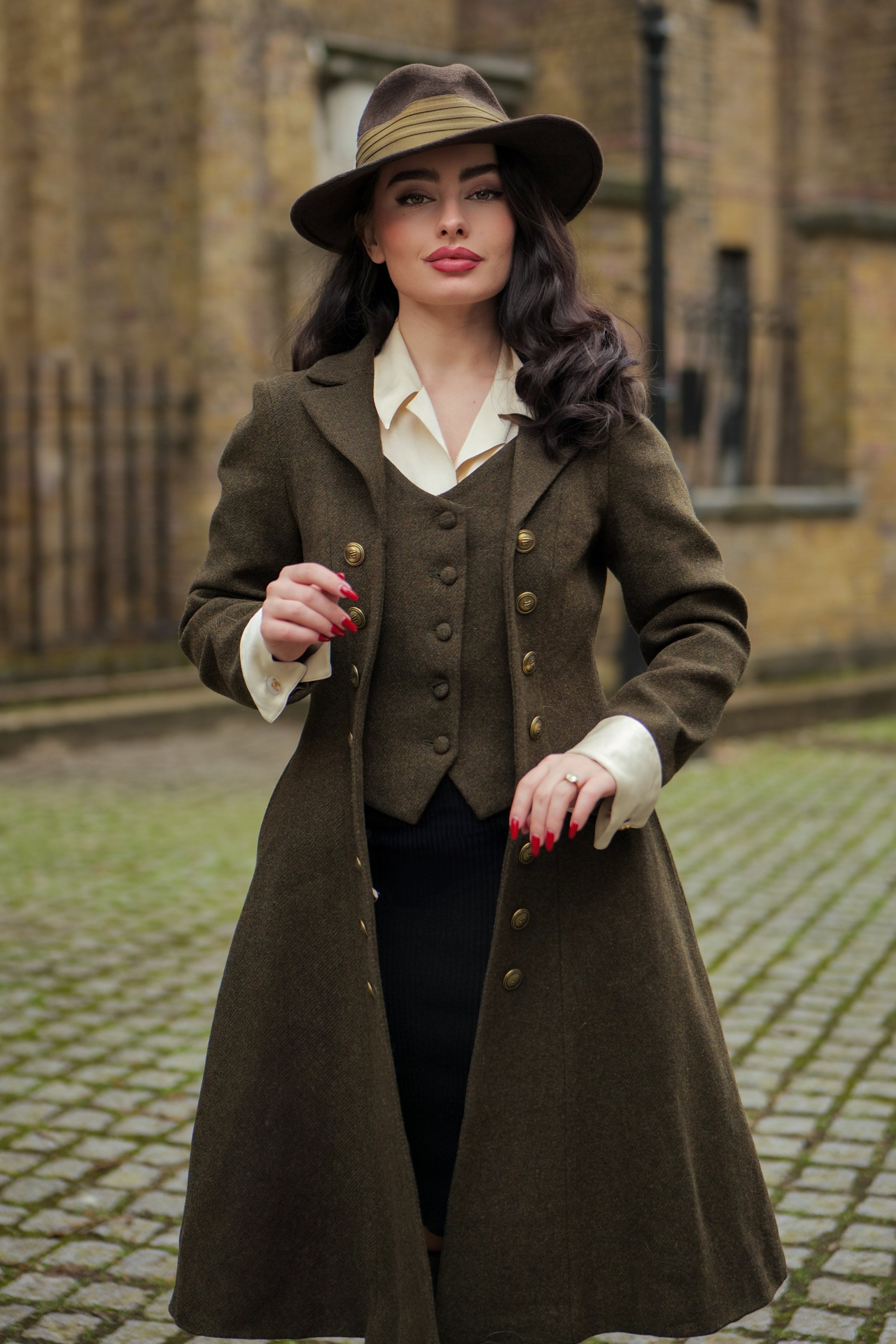 Doreen 15 |Vest-Layered 100% Wool Coat – Linennaive