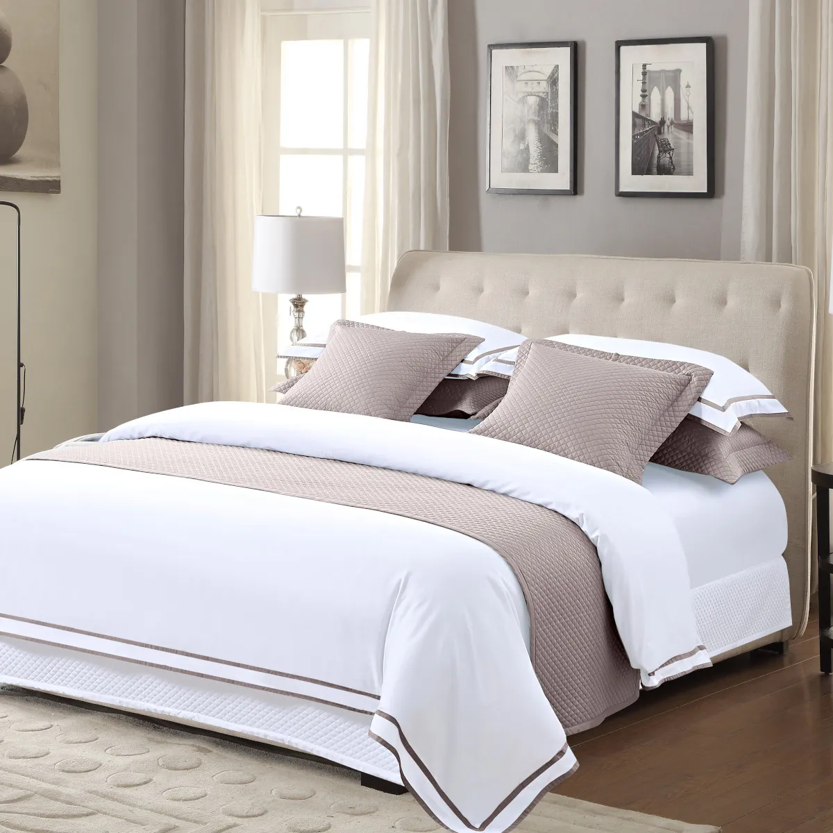 ナチュラルな色合いに癒されて】ホワイト,アイボリーのベッドカバー