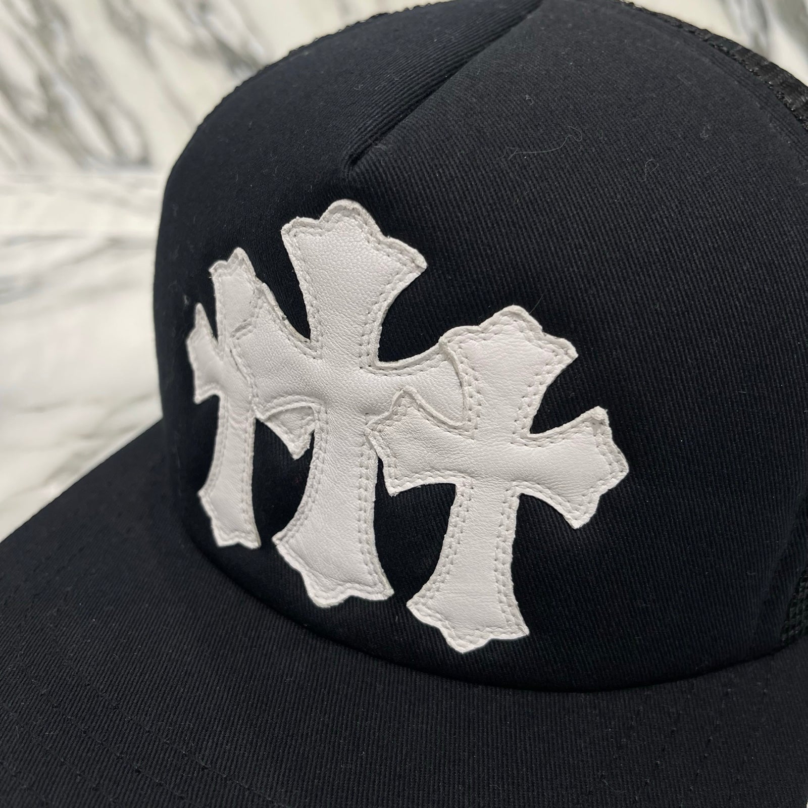 CHROME HEARTS Triple Cross Patch Trucker Cap ONE SIZE（53-60