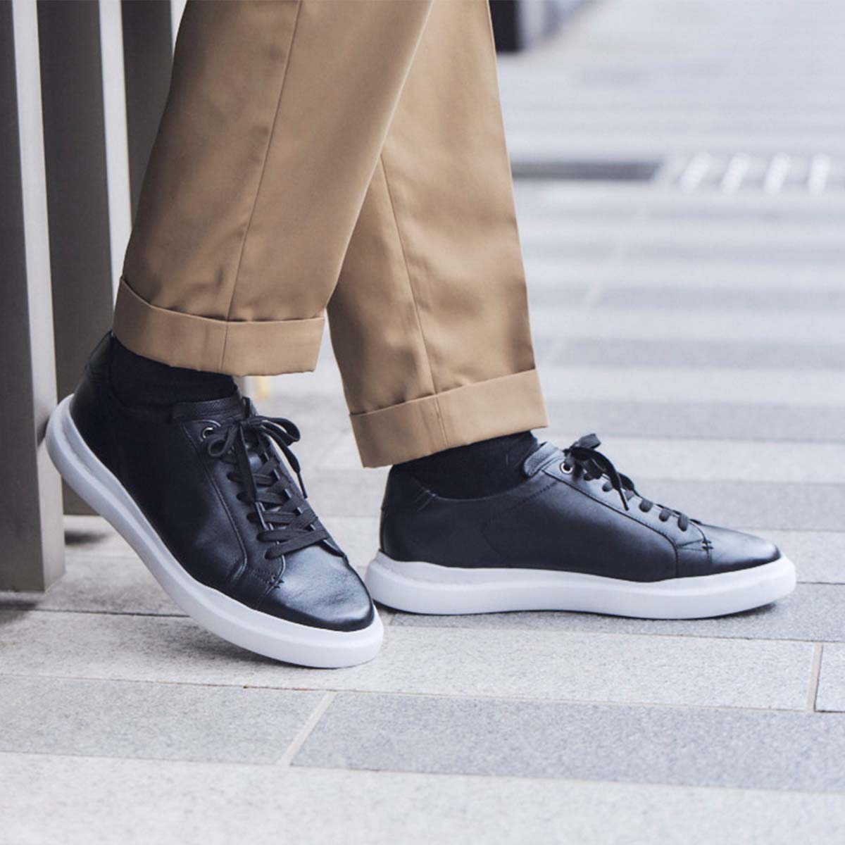 モデロ MODELLO レースアップカジュアルレザースニーカー DM2751(25.0