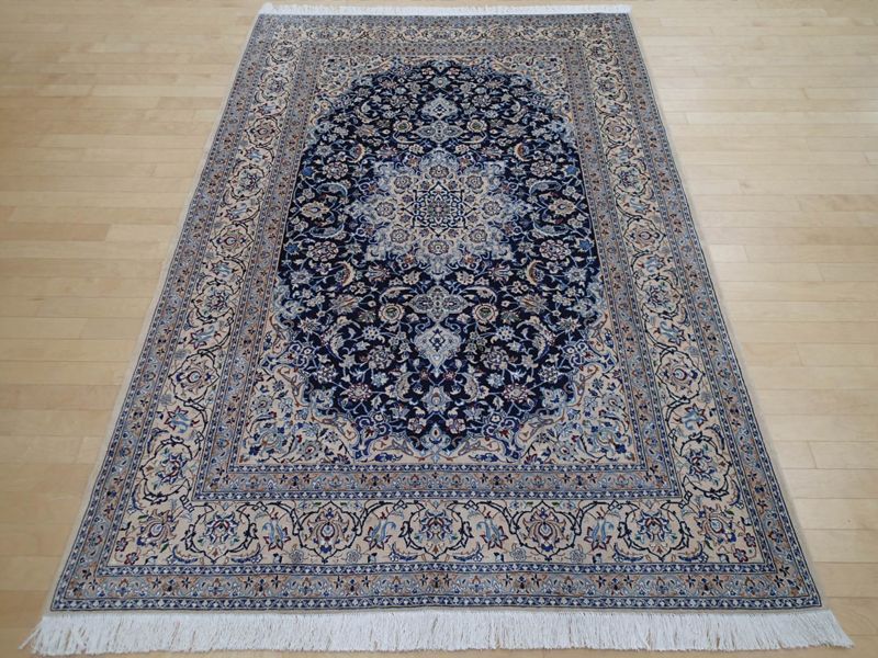 ペルシャ絨毯なら｜魔法のじゅうたん仙台｜通販・メンテナンスは全国対応