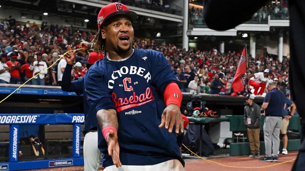 メッツ ストロベリーの「18」とグッデンの「16」が来年永久欠番に