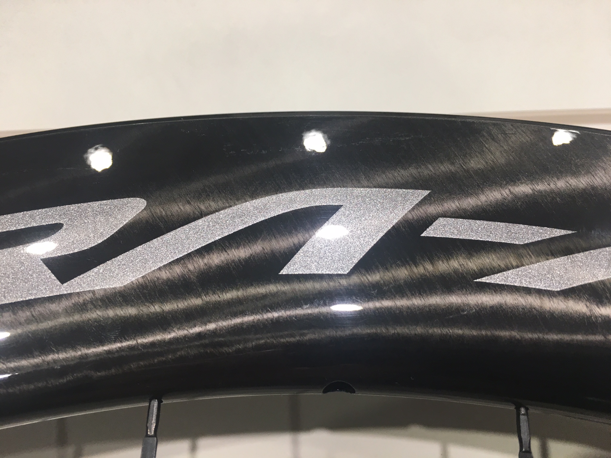 SHIMANO】デュラエース ディスクブレーキ仕様のホイール 入荷しました