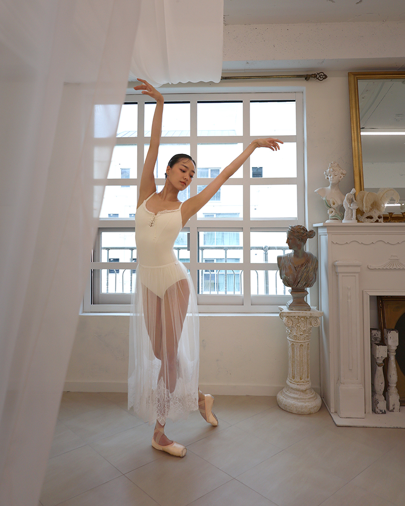 LEVDANCE/レヴダンス】バレエ レオタード 大人 ジュニア シャーロット