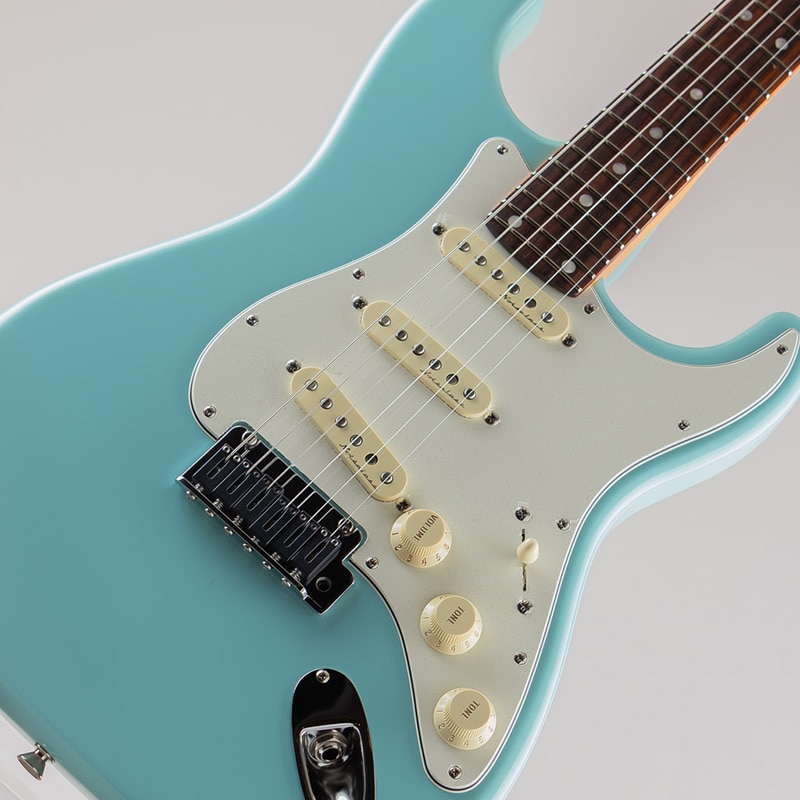 Rei Stratocaster R246/Rei Blu/Rosewood Fingerboard: エレキギター