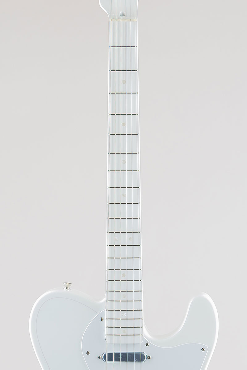 SILENT SIREN Telecaster/Arctic White/Maple Fingerboard: エレキ