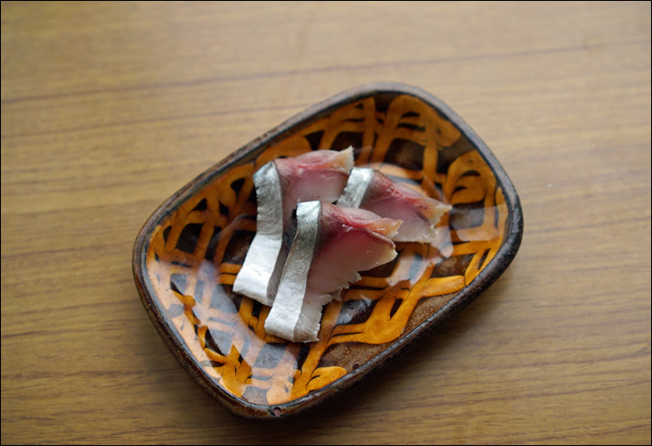 小代焼ふもと窯 井上尚之のスリップウェアとポン描き