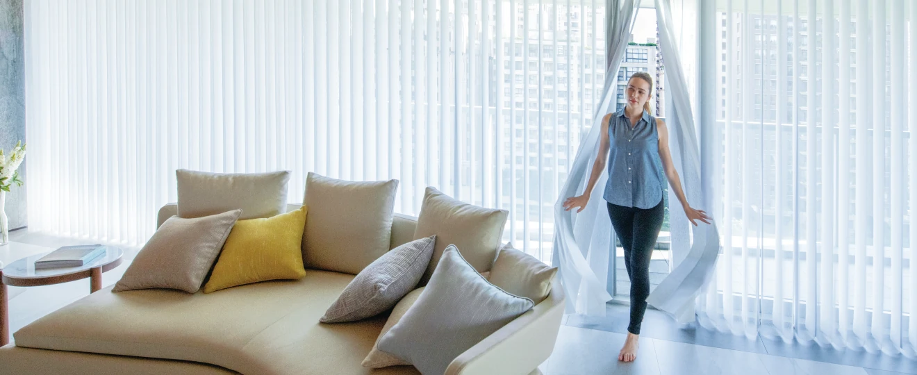 スマートドレープシェード | 進化したバーチカルブラインド