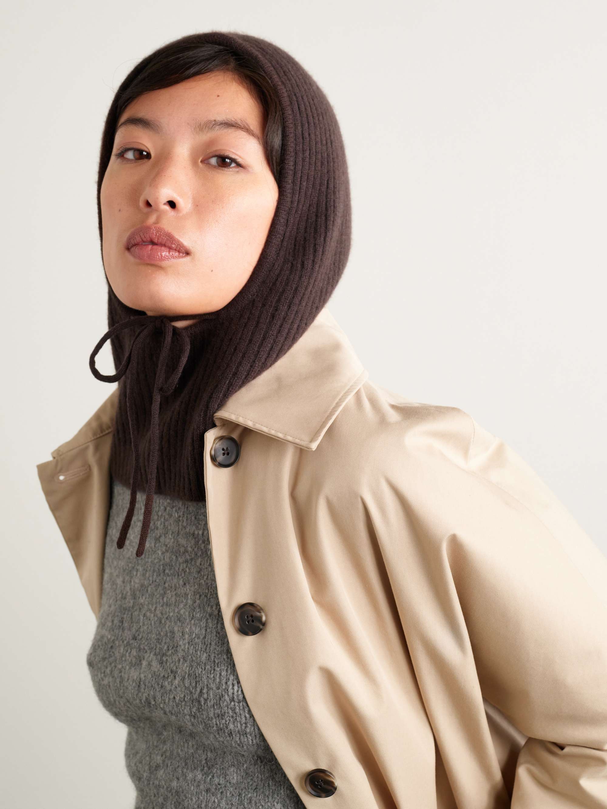 YVES SALOMON Ribbed cashmere snood | NET-A-PORTER