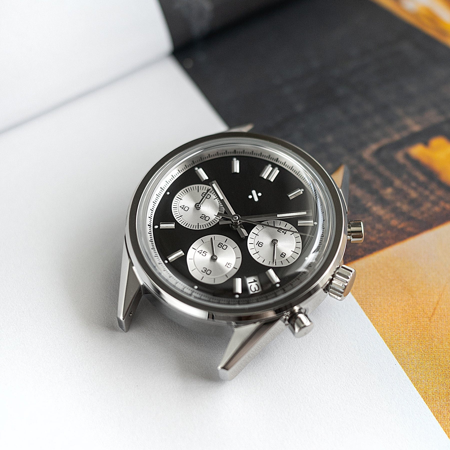 Watch Dial: Reverse Panda Chronograph – namokiMODS