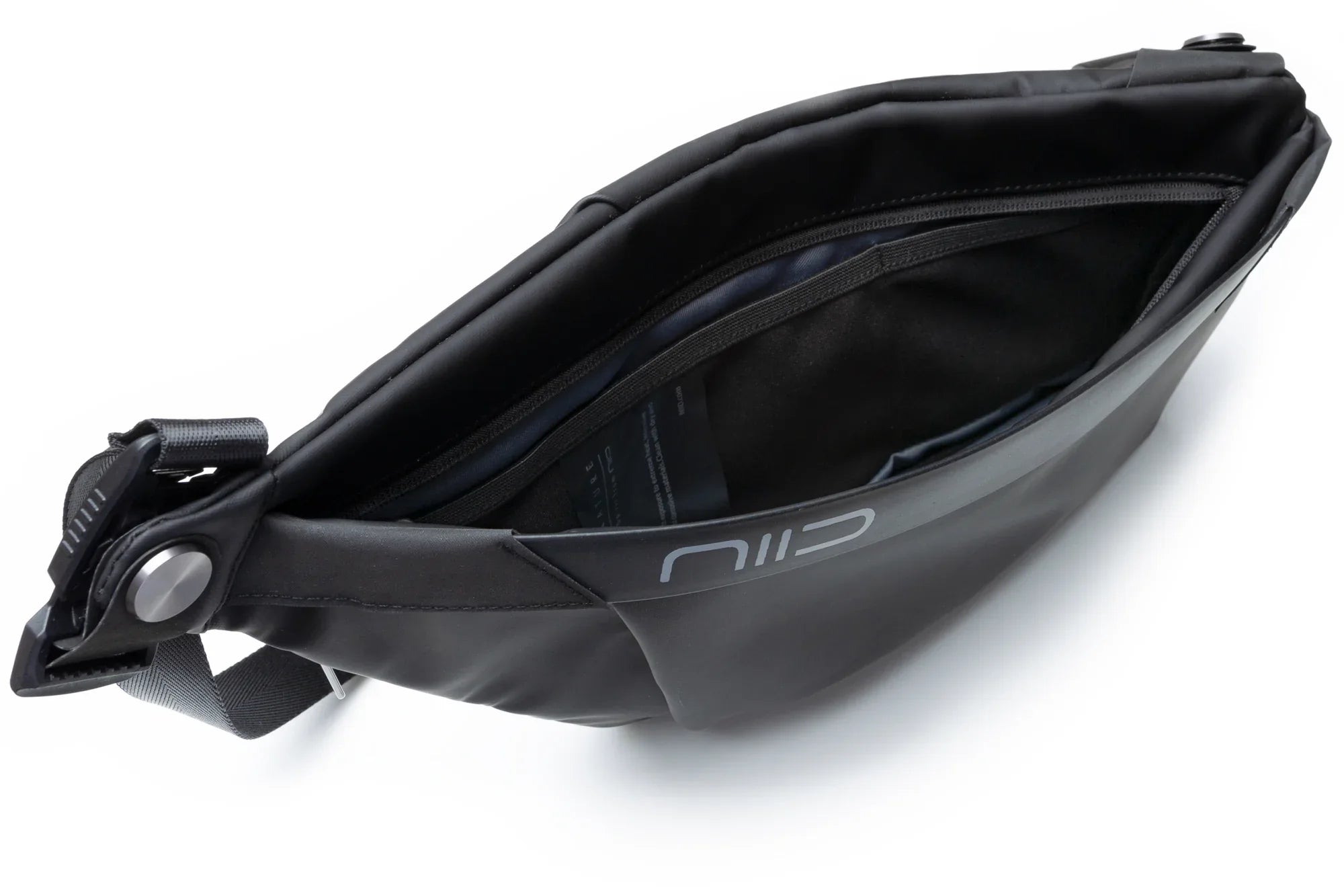 FINO IV Chest Bag – NIID