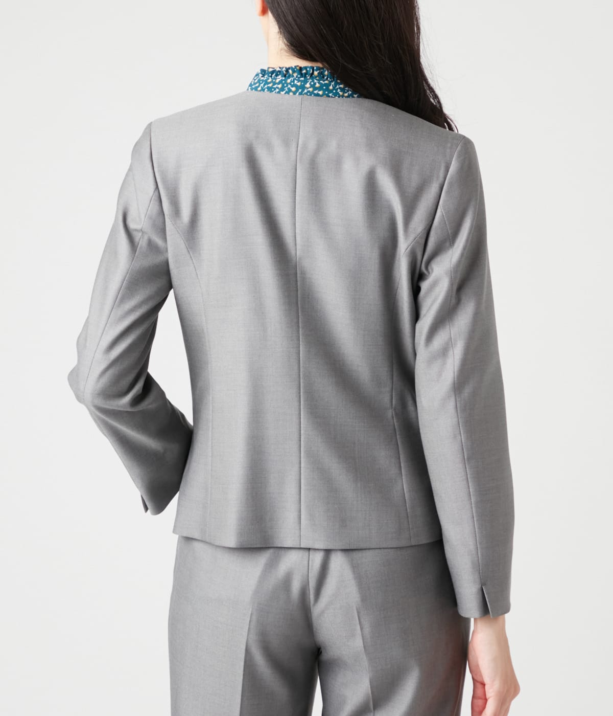 ウールシルクシャークスキン 1釦ノーカラージャケット(71113805-2024