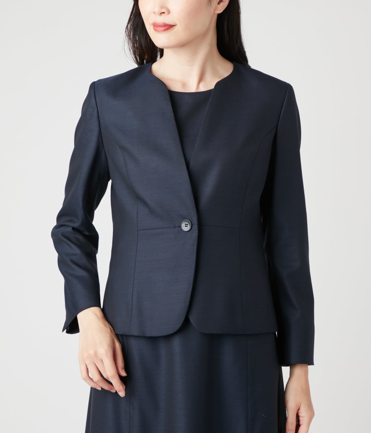 ウールシルクシャークスキン 1釦ノーカラージャケット(71113805-2024