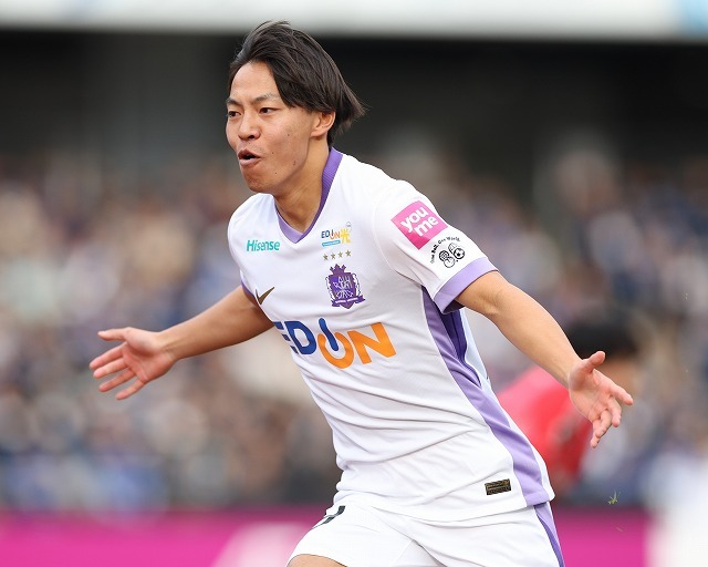 バケモン」「やばいやばすぎる」また決めた！ 広島の注目ルーキー中村