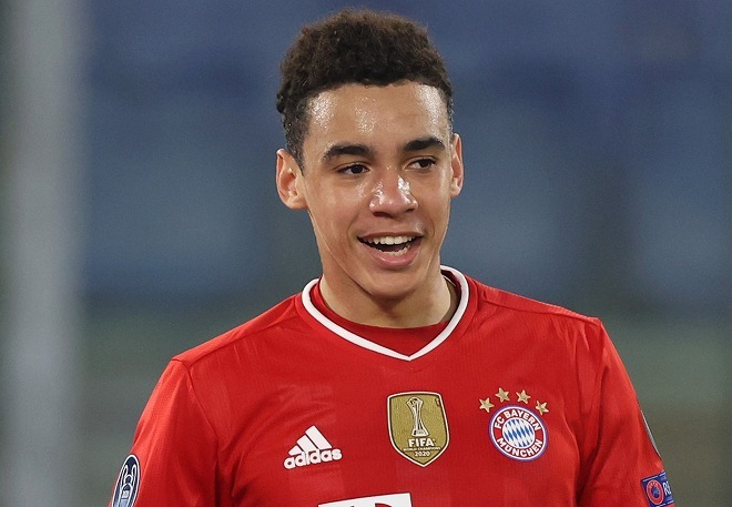 17歳ムシアラがクラブ史上最年少弾！前回王者バイエルンが4発のゴール