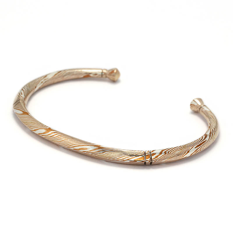 Suman Dhakhwa（スーマンダックワ） Square MOKUME Cuff（スクエア