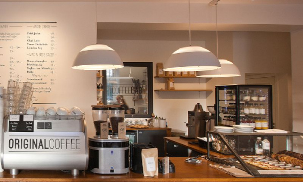 AJ ロイヤル φ500 ペンダントライト / ホワイトLouis Poulsen（ルイス