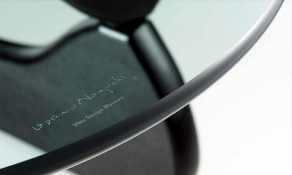 イサム・ノグチ コーヒーテーブル / ブラックアッシュVitra（ヴィトラ