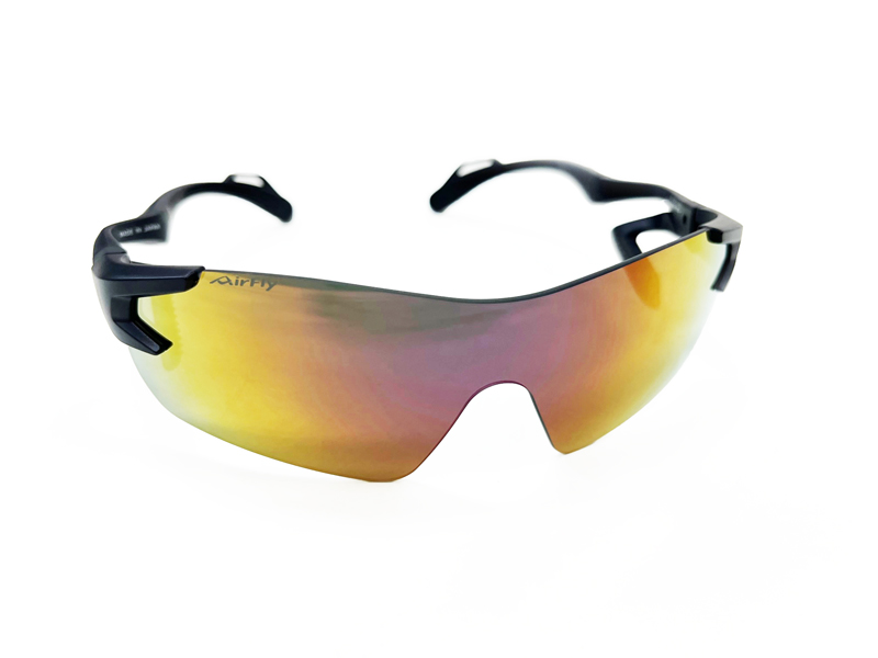 鼻パッドのない話題のサングラス「AirFly」の取り扱い開始しました