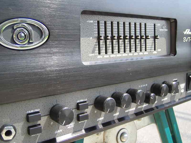 中古音響機材】 AMPEG SVT-2PRO ベースアンプ 全国通信販売
