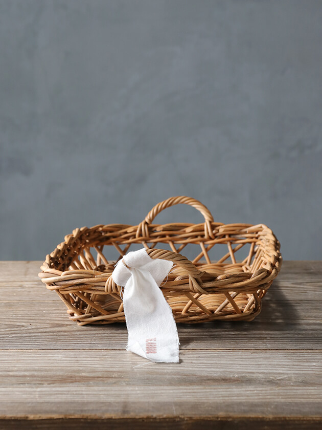 ラタンバスケットトレーAnika