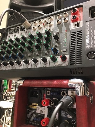 ベースアンプ】フィルジョーンズベース定番ベースアンプ「Briefcase