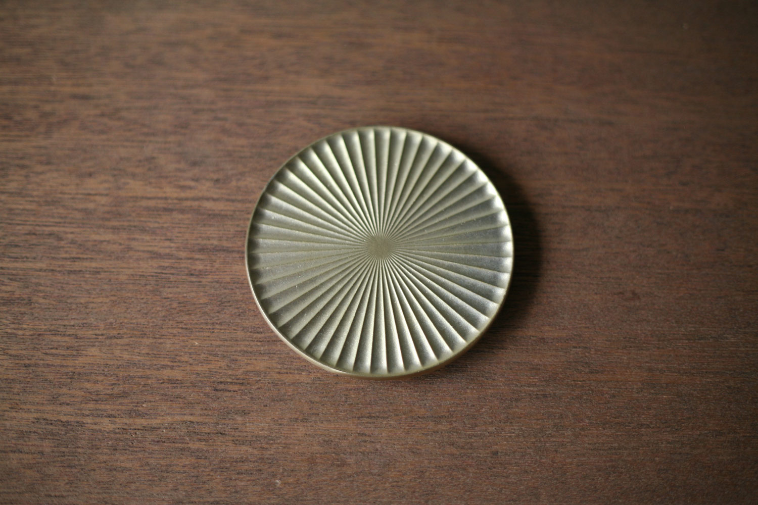 FUTAGAMI - 真鍮鋳肌のコースター 全国送料無料 | 職人.com