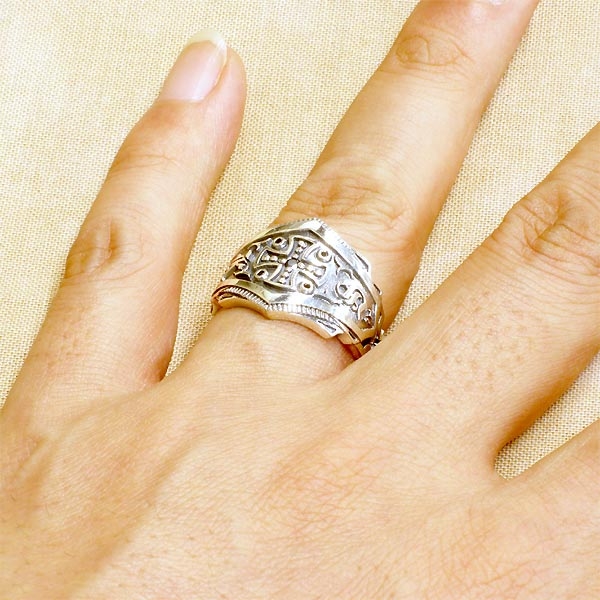 K-SMITH(ケースミス) 王冠 シルバー リング ブラックキュービック